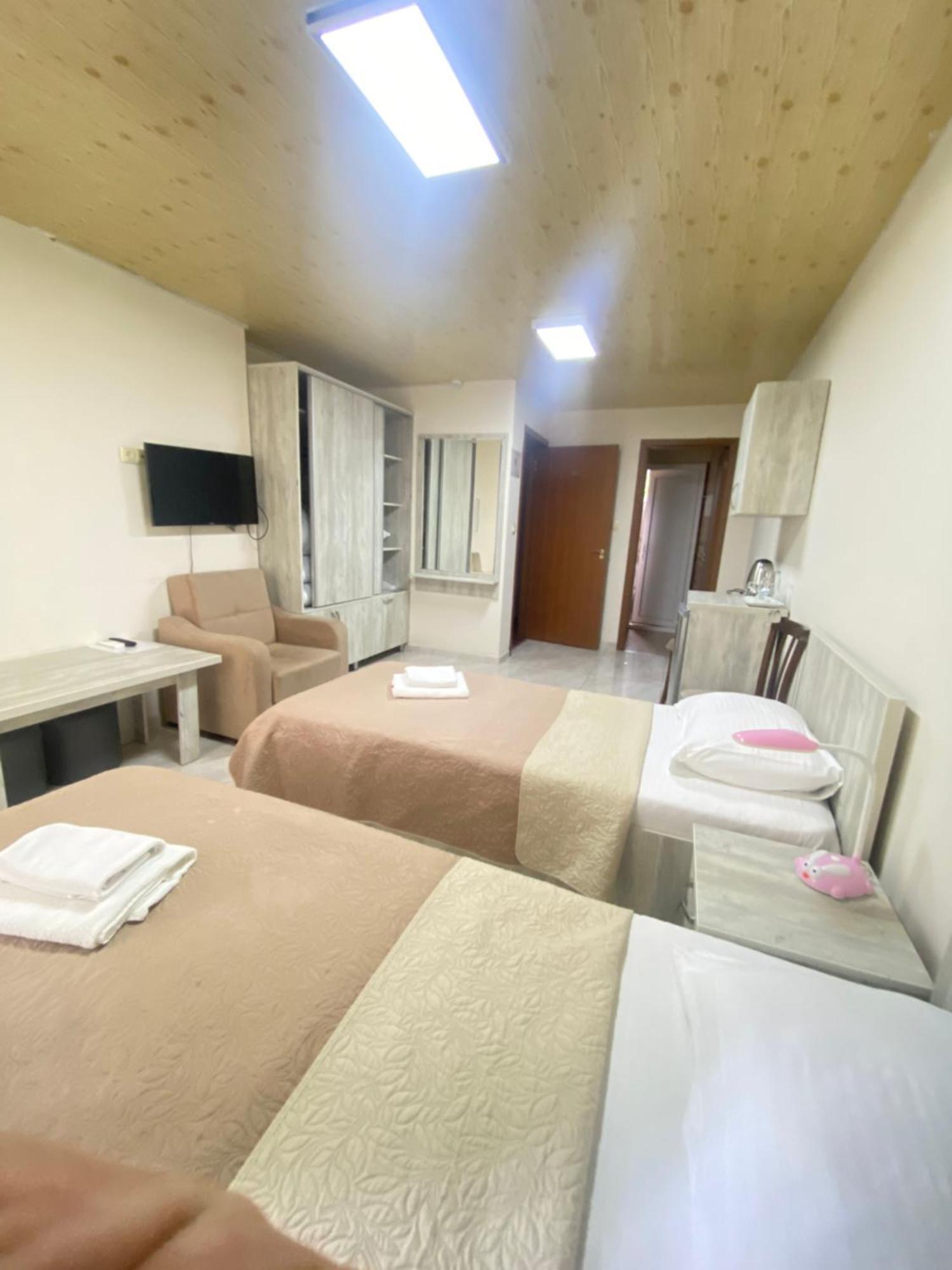 Hotel Garanti Batumi Eksteriør bilde