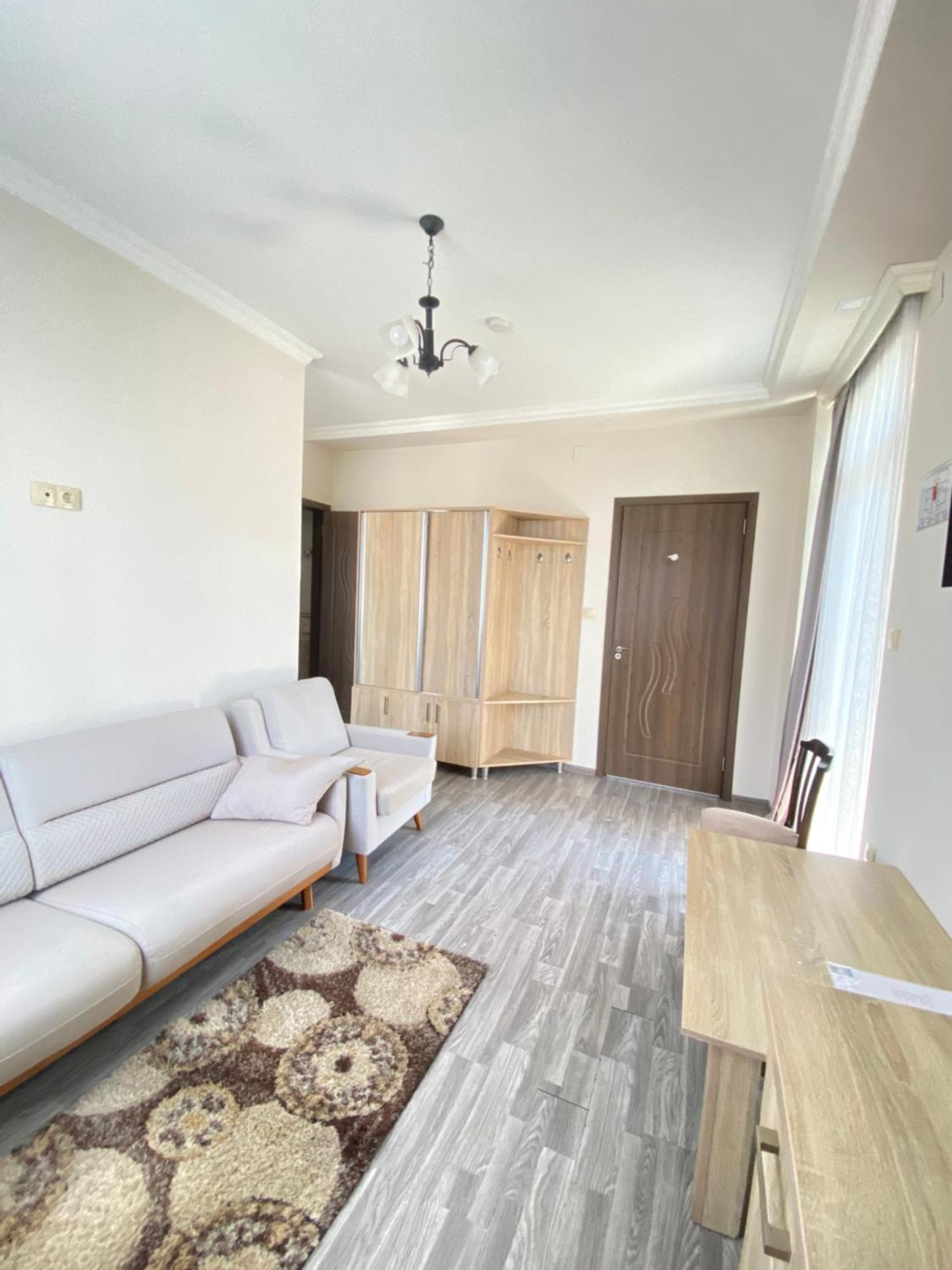 Hotel Garanti Batumi Eksteriør bilde
