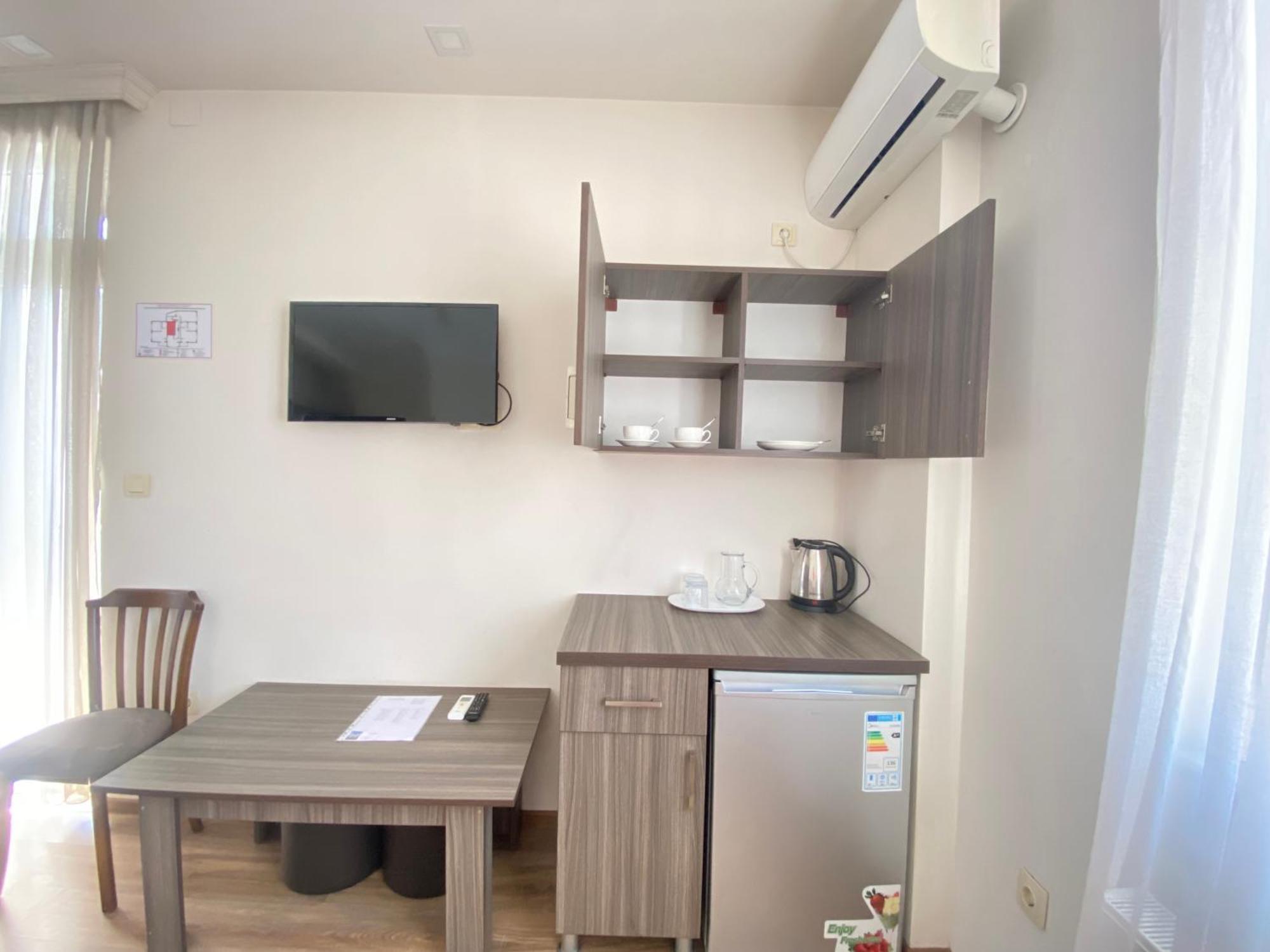 Hotel Garanti Batumi Eksteriør bilde