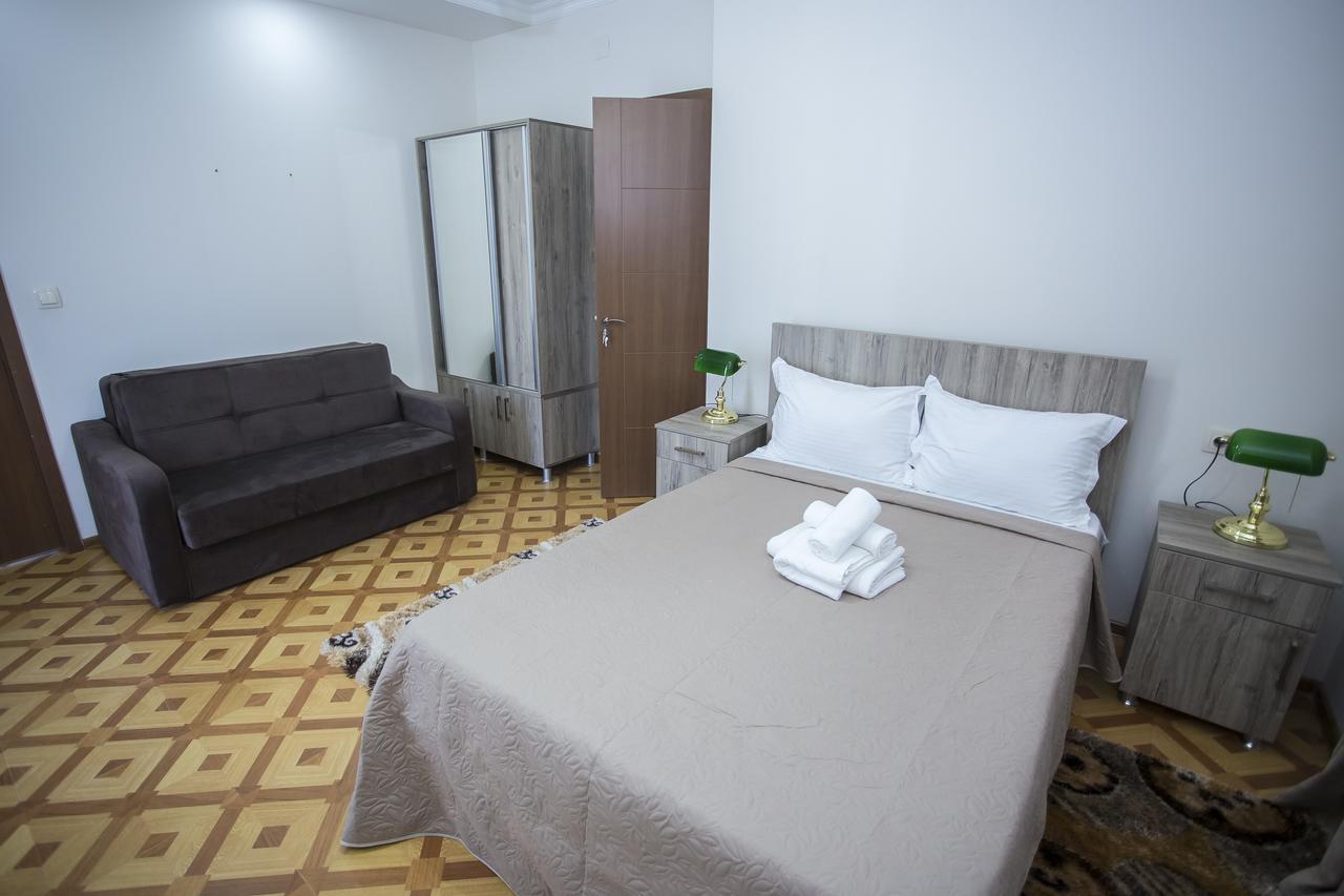 Hotel Garanti Batumi Eksteriør bilde