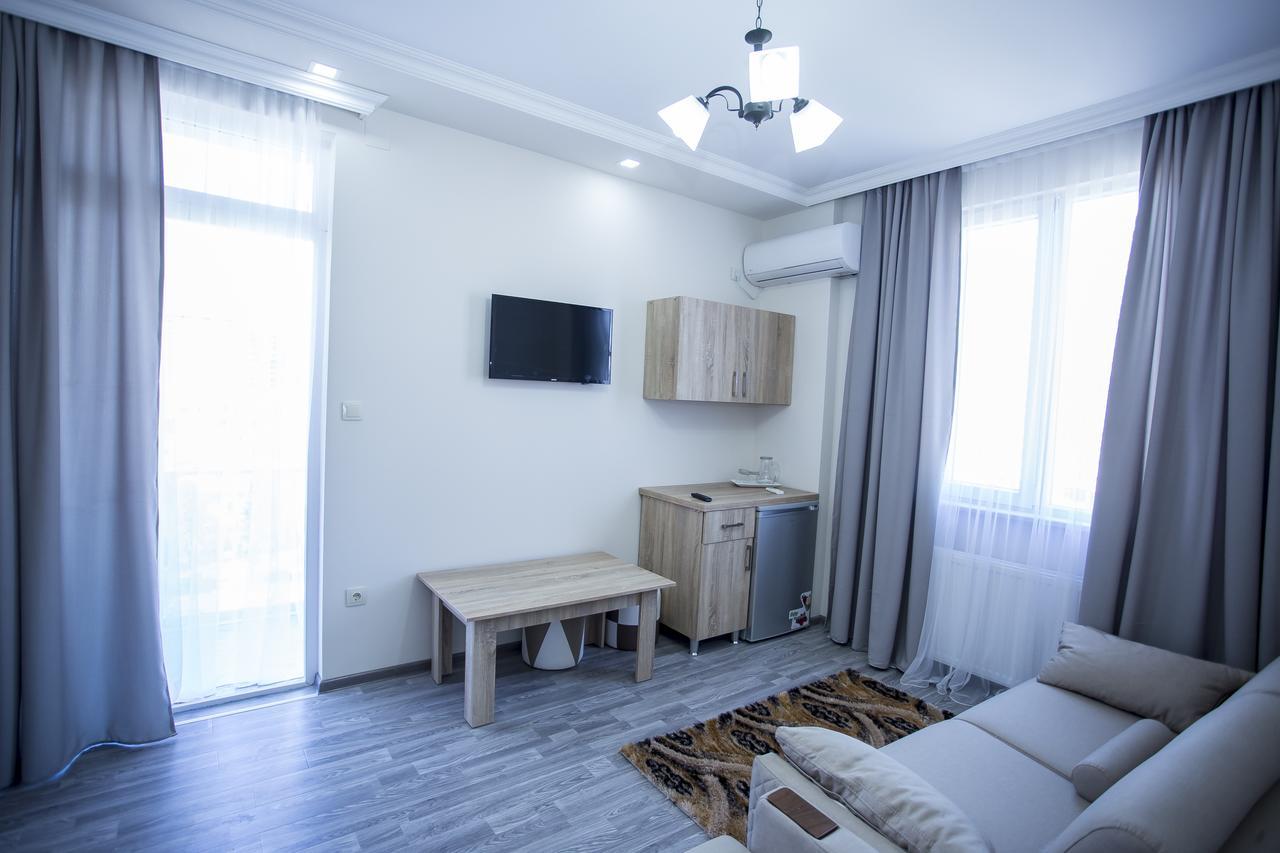 Hotel Garanti Batumi Eksteriør bilde